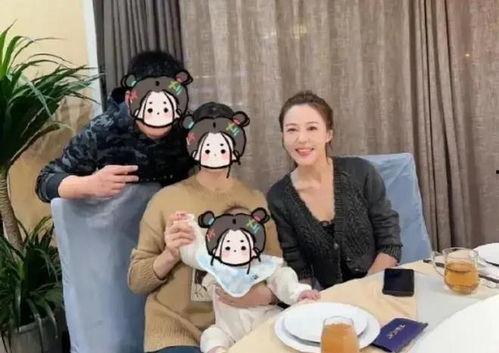 娱乐八卦吃瓜少女图片,揭秘“吃瓜少女”背后的娱乐八卦风云  第2张